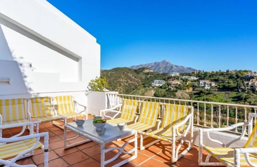 Benahavis Apartamento | Mirador II by Interhome