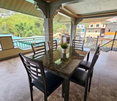 Baguio Casa | Mirador Modern House - Walking distance to Lourdes Grotto