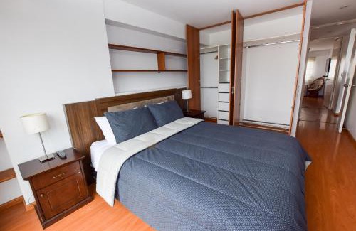 San Antonio Apartamento | Miraflores Apartments 109 Tejada Ave by Private Host