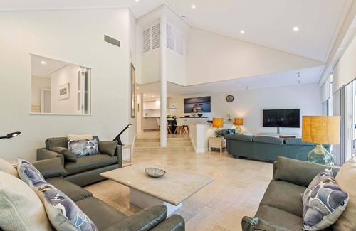Port Douglas Villa | Mirage Resort Villa 456