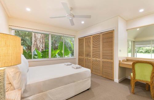 Port Douglas Villa | Mirage Resort Villa 424 with access to Sheraton Facilities