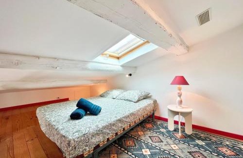 Miramas le Vieux Apartamento | Miraluna - Village médiéval, calme, insolite, 6 personnes