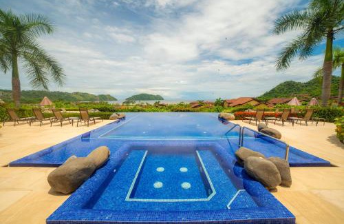 Herradura Apartamento | Miramar 4E 3 bdr Ocean View in Los Suenos