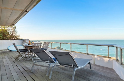 Biarritz Apartamento | MIRAMAR - Stunning apartment with Large Terrace, Seaview & Parking - BARNES