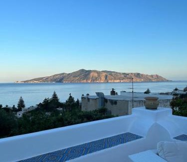 Santa Marina Salina Casa | Miramare