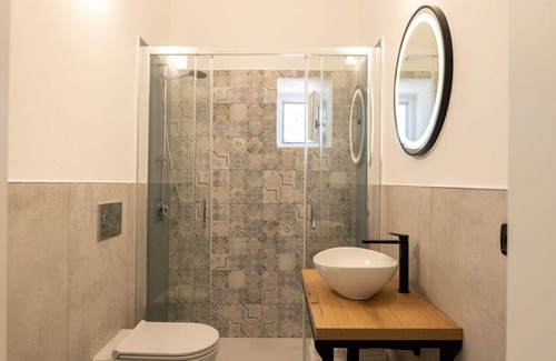 Vasto Cama Y Desayuno | Miramare Suites - Blue Room