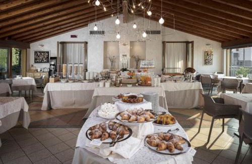 Calchera-Frontale Cama Y Desayuno | Miramontino Mountain Suite