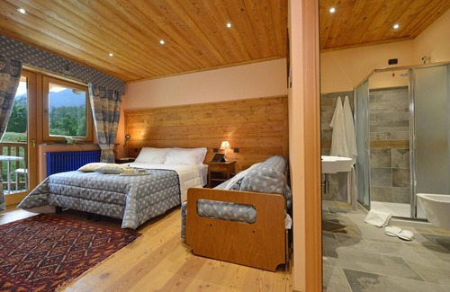 Antey-Saint-Andre Casa | Miravalle