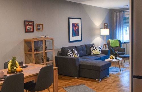 Vozdovac Apartamento | Misha Belgrade
