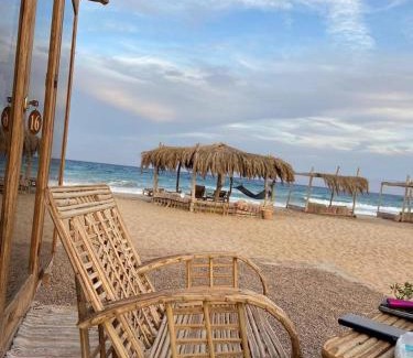 Nuweiba Otro | Mishmish wood house