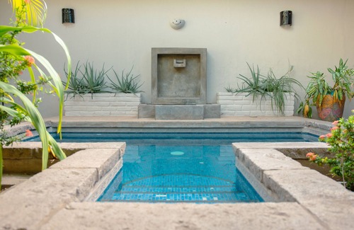 Granada Casa | Casa Miskitu, Colonial Oasis Private Pool & Courtyard Heart of Granada