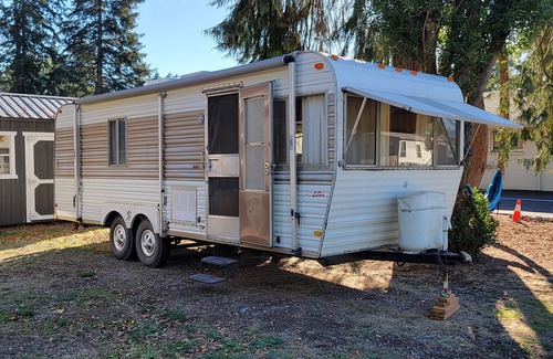 Rickreall Casa | Miss Darlene the Time Machine awaits! So cozy and comfortable!!