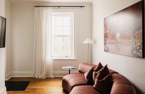 New Farm Apartamento | Miss Midgley's - Locker Room