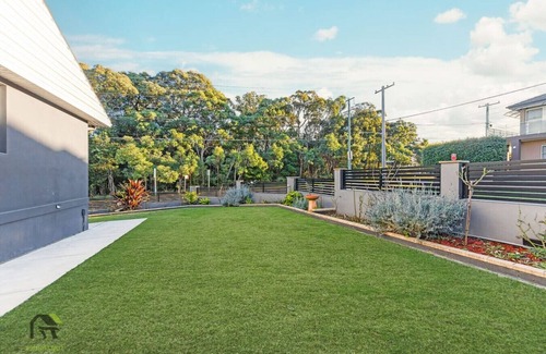 North Ryde Casa | Miss. Orange's Base in Ryde