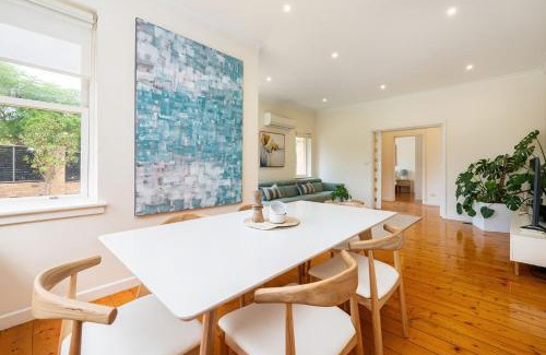 Brighton East Casa | Miss Peregrine in Brighton East