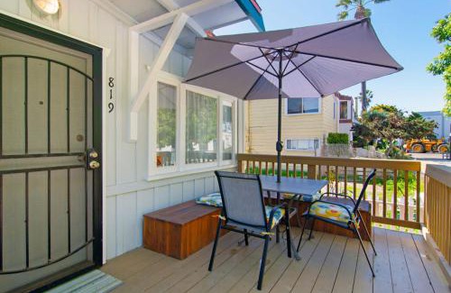 Mission Beach Casa | Mission Bay Cottage - Bay View Patio, Parking, WasherDryer