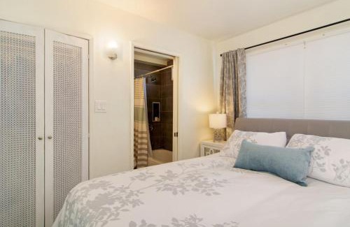 Mission Beach Casa | Mission Bay Cottage - Bay View Patio, Parking, WasherDryer