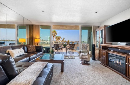 Mission Beach Hotel | Mission Bay Getaway