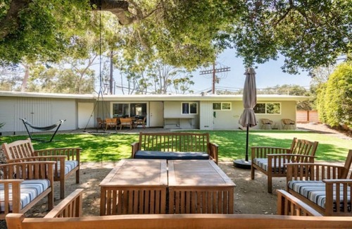 Mission Canyon Casa | Mission Canyon Oak Haven