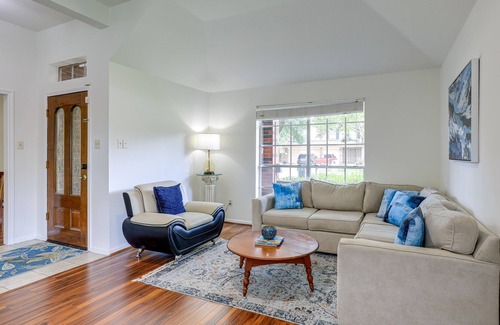 Missouri City Casa | Missouri City Home w/ Grill & Fenced Yard!