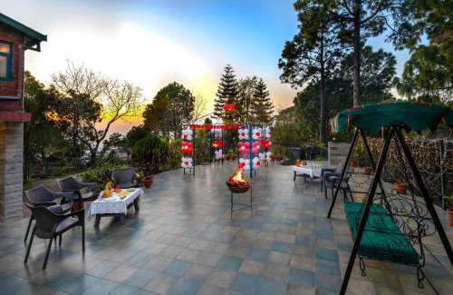 Kasauli Villa | Mistair Estate 10 BR Lux Garden Cook Pool Table
