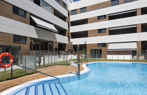 La Florida Apartamento | Misterhost La Florida Piscina y Terraza