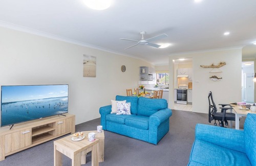 Nelson Bay Apartamento | Mistral Court, 15 17 Mistral Close - fantastic unit with wifi and water views