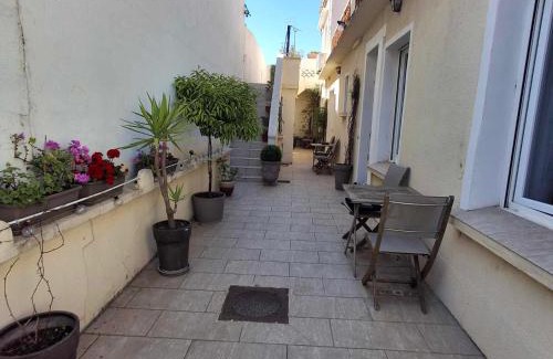 Port-Saint-Louis-du-Rhone Apartamento | Mistral Appartements