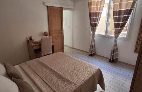 Port-Saint-Louis-du-Rhone Apartamento | Mistral Appartements