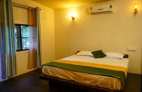 Mananthavady Cama Y Desayuno | Misty Hills Cabin