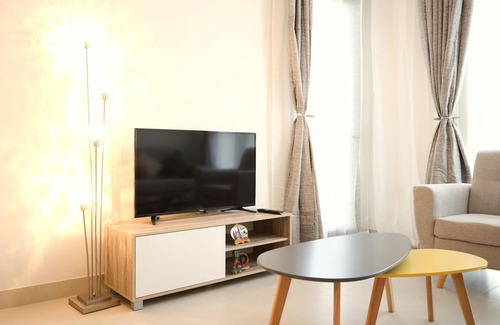 Dubai Production City Apartamento | Misty Rosa Homes Dubai - Near Expo 2020 - 9 min