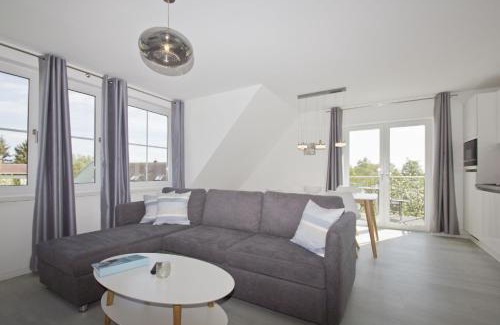 Gross Zicker Apartamento | mit Meerblick, gratis Nutzung vom AHOI Erlebnisbad und Sauna in Sellin - Haus Inselblick FeWo MEERrauschen