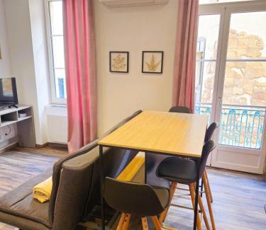 Saint-Affrique Apartamento | Mitrons - 1B
