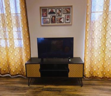 Saint-Affrique Apartamento | Mitrons - 3B