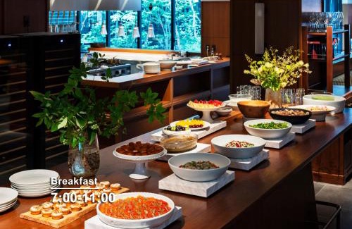 Karasumaoike Hotel | Mitsui Garden Hotel Kyoto Sanjo PREMIER