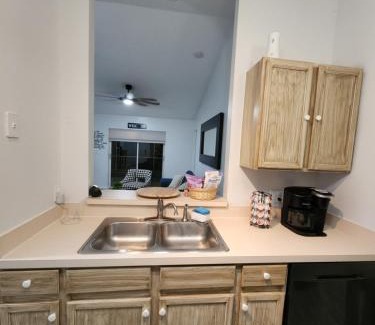 Eagle Pointe South Casa | MJ House