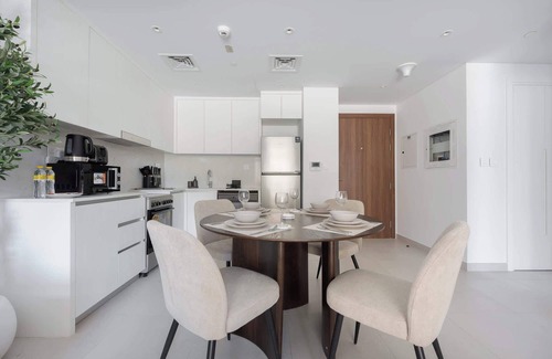 Umm Suqeim 3 Apartamento | MJL Apartment for 4 people near Water Parks!