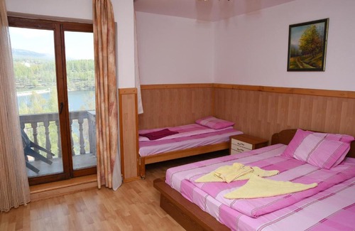 Central Serbia Cama Y Desayuno | MM Narcis