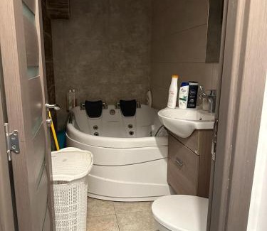 Buzau Apartamento | MMA Apartament 2 camere