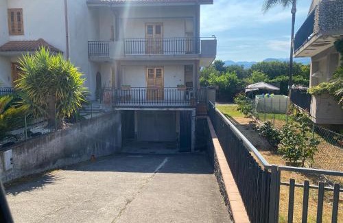 Aci Sant'Antonio Apartamento | MMBook Casa Gebel Etna View