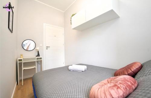 Gdansk City Center Casa | MMRent Greece Room