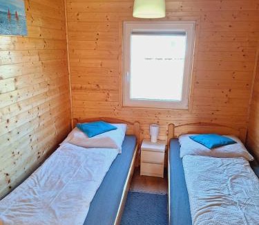 Chlopy Cabina | MożeMorze? Ośrodek Domków Letniskowych