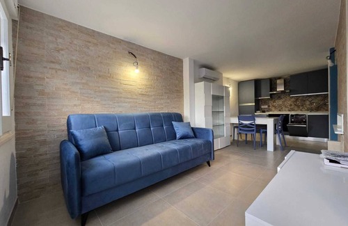 Santa Caterina Casa | Modern vacation home within walking distance of the sea