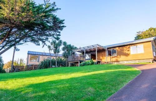 Blackpool Casa | Moa Cottage in Oneroa Village