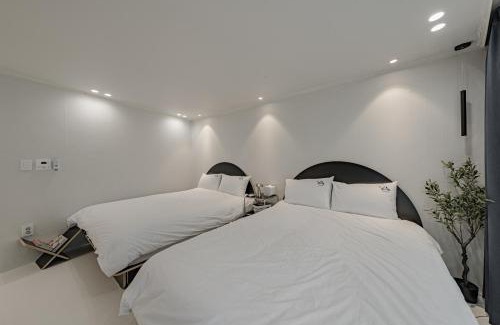 Jangchung-dong Casa | Moa stay 5minute from DDP Station