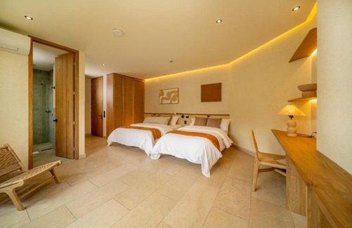 El Poblado Hotel | Moabi Hotel