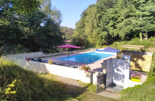 Saint-Laurent-les-Eglises Casa | Mobile Home 2 Chambres Dans Camping 3
