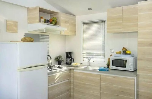 Angles Casa | Mobil-home | Classic XL | 2 Ch. | 4/6 pers. | Raised terrace | TV