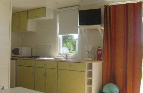 Le Fouilloux Otro | Mobil home cosy avec terrasse pour 4 personnes - API-1-52-690