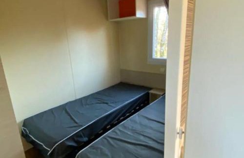 Le Fouilloux Otro | Mobil-home cosy avec terrasse pour 2 personnes - API-1-52-575
